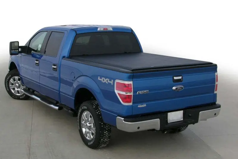 Access Lorado 15-19 Ford F-150 5Ft 6In Bed Roll-Up Cover 1