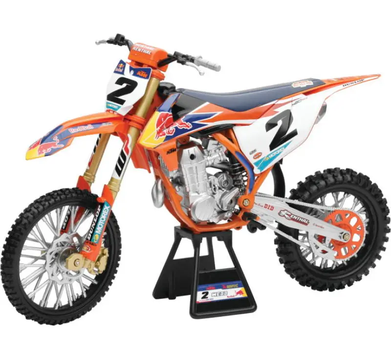 New Ray Toys Red Bull Ktm 450Sx-F (Cooper Webb #2)/ Scale - 1:6 1