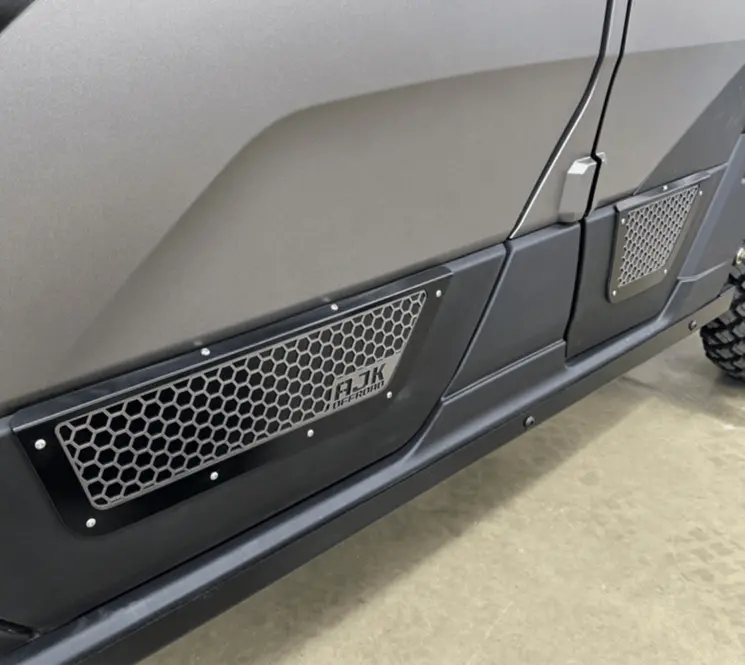 Polaris Xpedition Vented Lower Doors Inserts 4