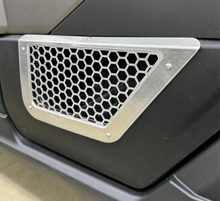 Polaris Xpedition Vented Lower Doors Inserts 18