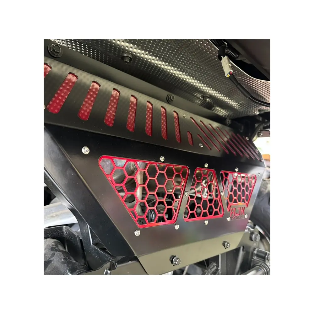 Polaris Ranger 1500Xd Exhaust Cover 3