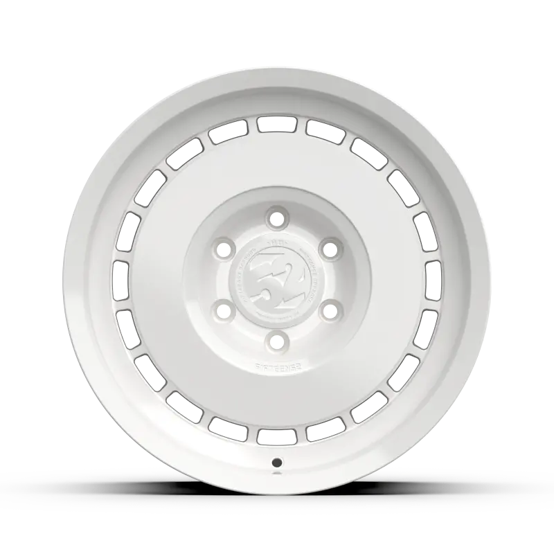 Fifteen52 Evolution Hd 17X8 6X130 38Mm Et 84.1Mm Center Bore Classic White Wheel 1