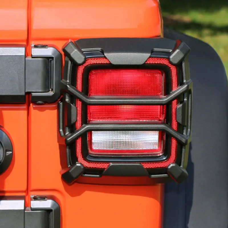 Rugged Ridge 18-20 Jeep Wrangler Jl Elite Tail Light Guard 2