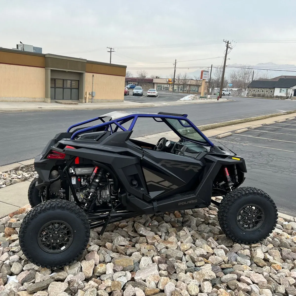 Polaris Rzr Pro R 2-Seat Raw Roll Cage 1