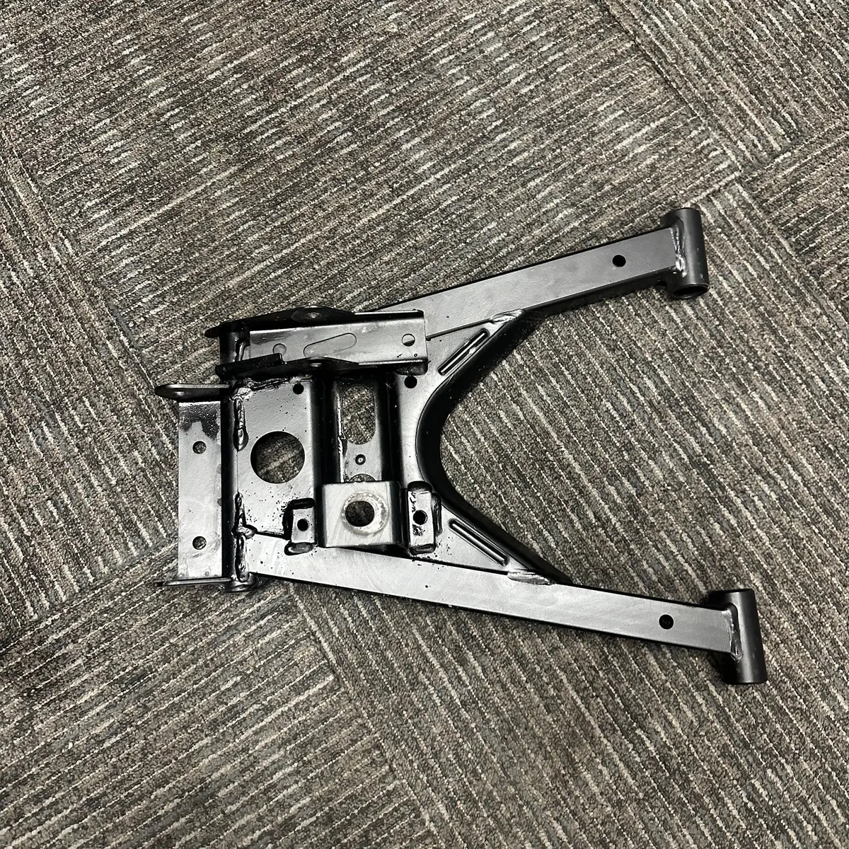 Polaris Ranger 1000 Oem Rear Left Lower Control Arm 1