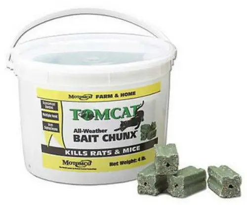 Tomcat 32444 4 Lb, 1 Oz,  Square All Weather Rodent Bait Chunx - Quantity Of 1 1