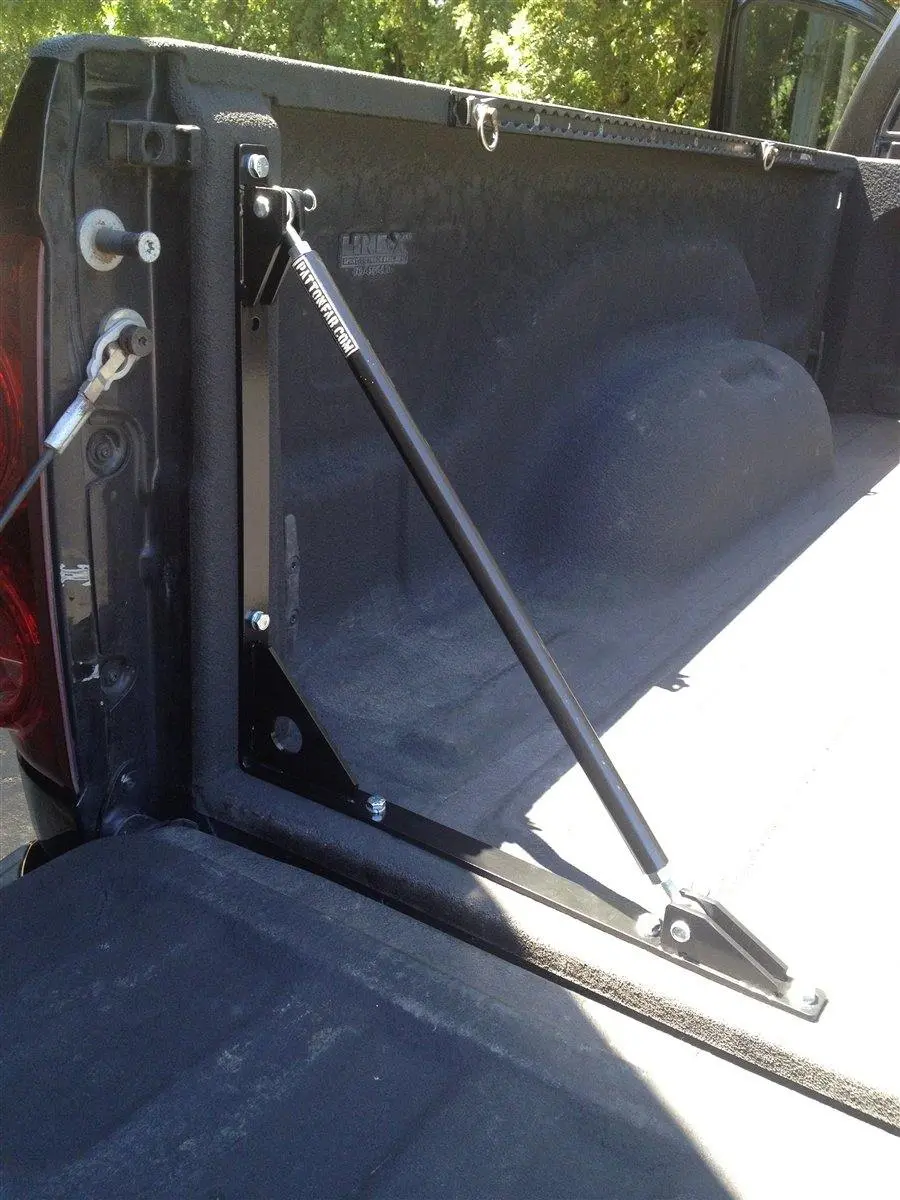 Patton Fab Dodge Pre-Load Bed Supports 1