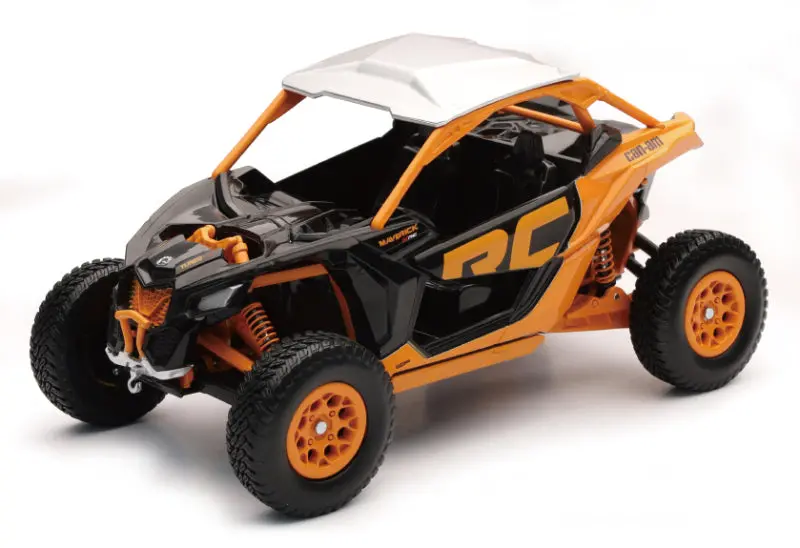 New Ray Toys Can-Am Maverick X3 X Rc Turbo R72 (Black/Desert Tan)/ Scale - 1:18 1