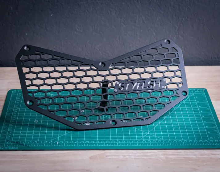 Sfm Can-Am X3 Front Grill 1