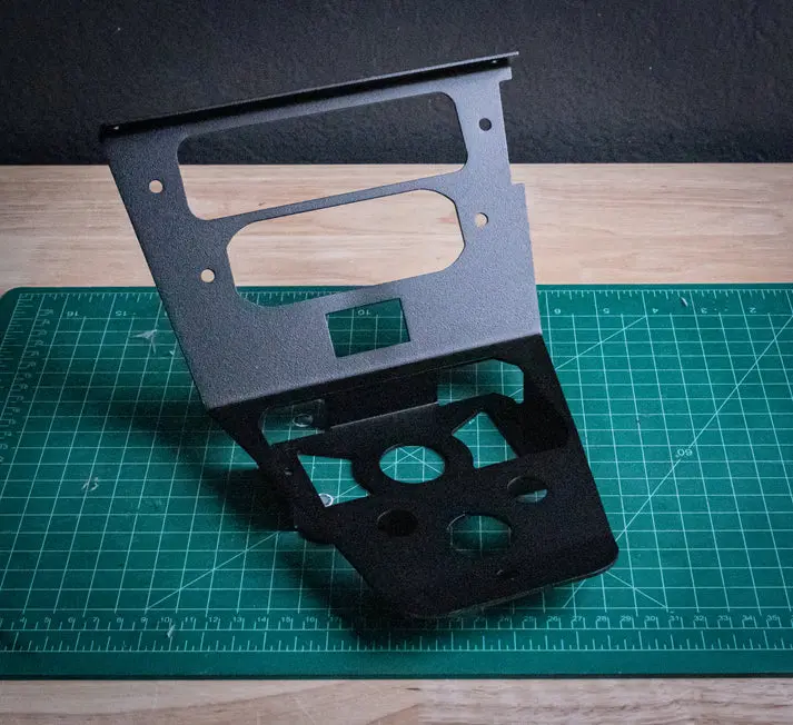 Sfm Rugged Radio Switchworks Mount 1