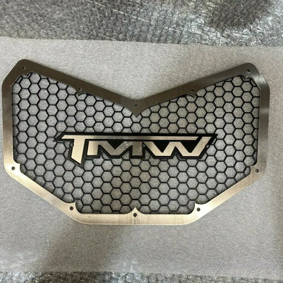Can Am X3 Front Grille 2