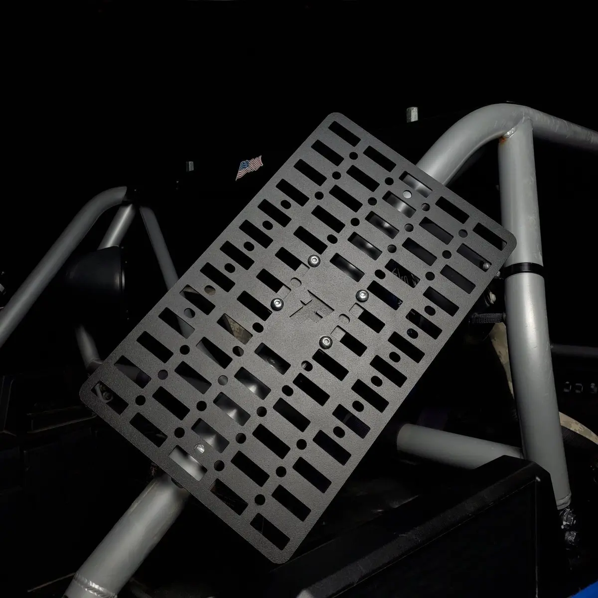 Universal Molle Plate With Tube Clamp 1